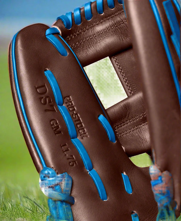 Close-up of the inside of the Wilson Spring 2025 A2000® Dansby Swanson DS7 11.75" Game Model Baseball Glove