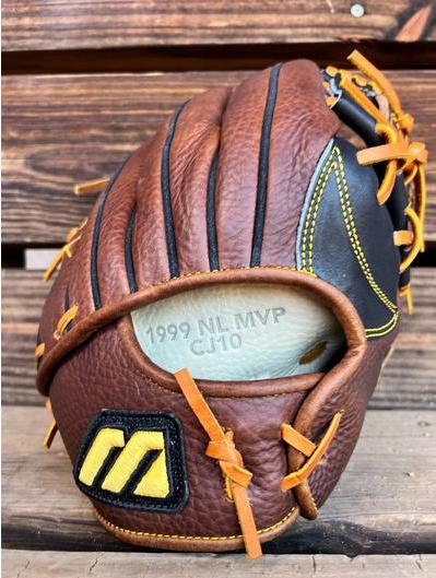 Close-up of the embossing on the inside of the Mizuno Classic Pro '99 Chipper Jones MCL-5001 11.75" Baseball Glove