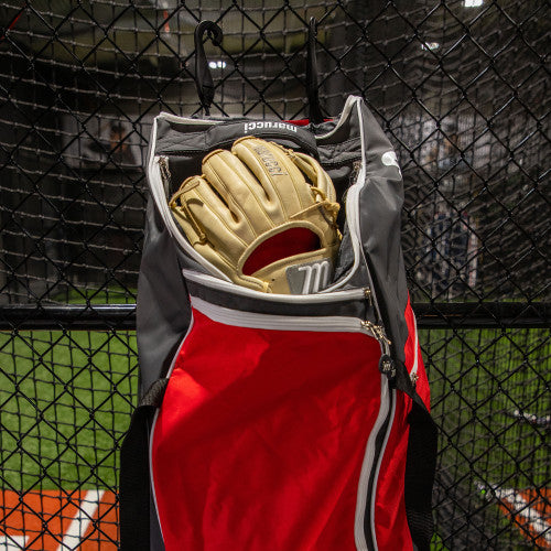 Top storage compartment on the Marucci Stockade Wheeled Duffel Bag