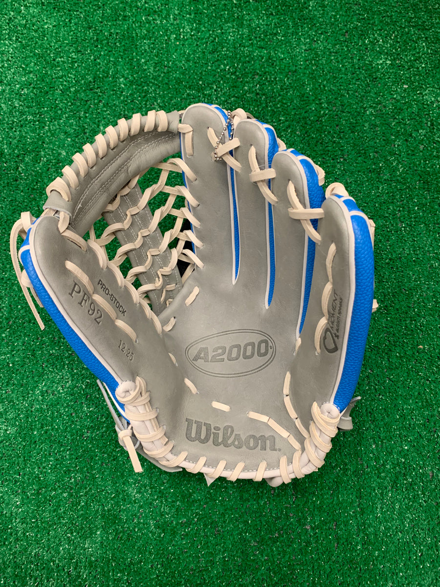 Wilson WBW1008051225 A2000 Love the Moment Series PF92SS 12.25 Outfield  Glove