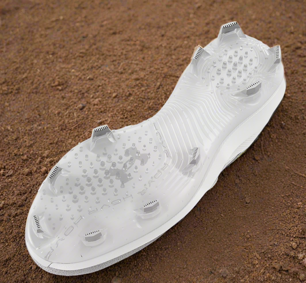 View of the sole on the Under Armour Harper 9 Pro TPU Baseball Cleats