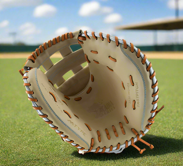 Marucci Acadia M TYPE 235C2 33.5" Fastpitch Catchers Mitt