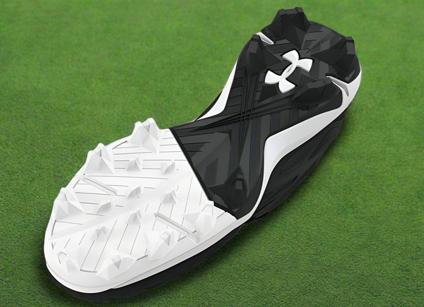 View of the sole of the Under Armour Leadoff Low RM Jr. 3.0 Youth Molded Cleat - Black/White