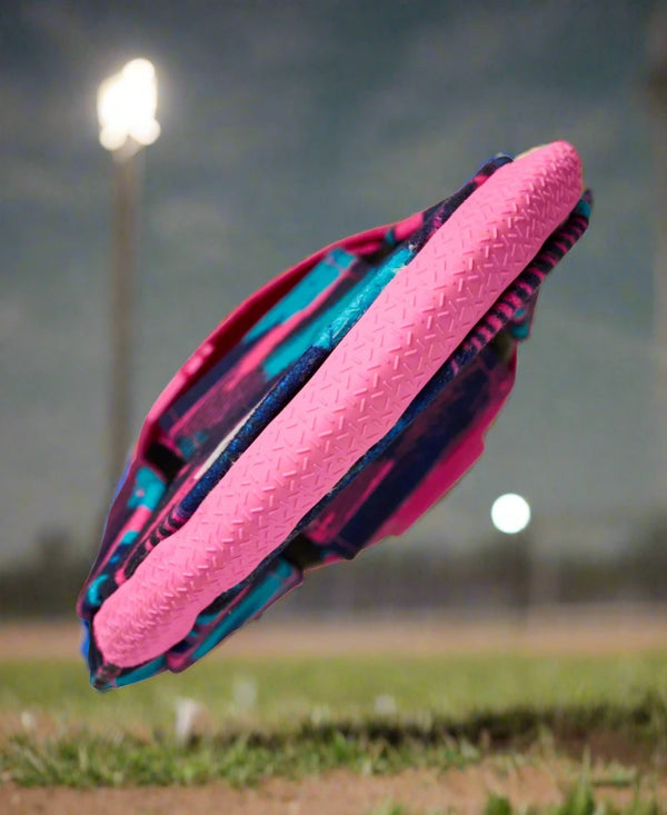 Close-up of the middle padding on the Evoshield X-SRZ™ Miami Vice Sliding Mitt 2.0