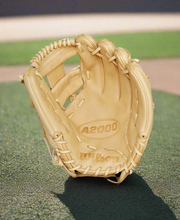 Wilson A2000® Baseball Classics 11.75" 1975 Baseball Glove