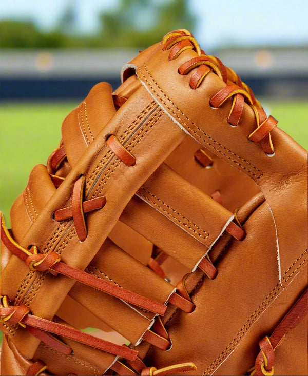Close-up of the web on the Wilson A2000® Baseball Classics 12.5" 1679 Baseball First Base Mitt