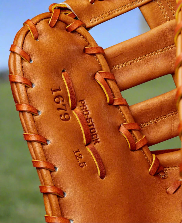 Close-up of the inside of the Wilson A2000® Baseball Classics 12.5" 1679 Baseball First Base Mitt