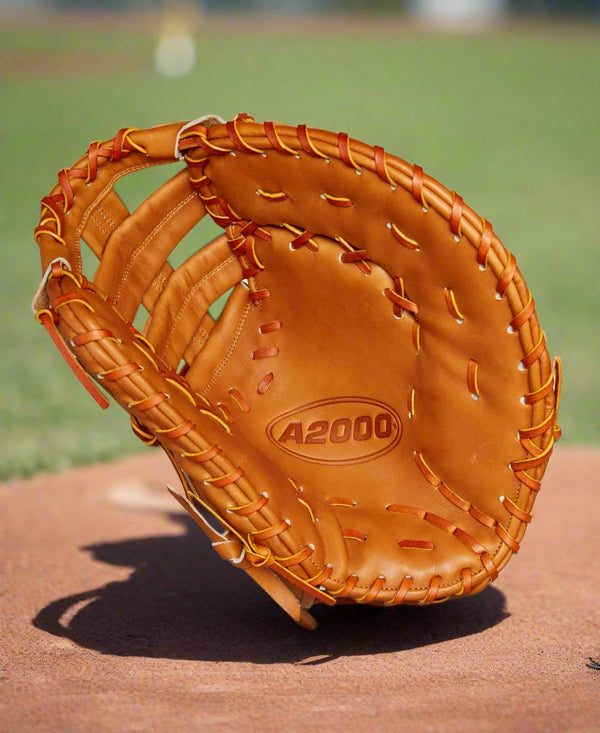 Wilson A2000® Baseball Classics 12.5" 1679 Baseball First Base Mitt
