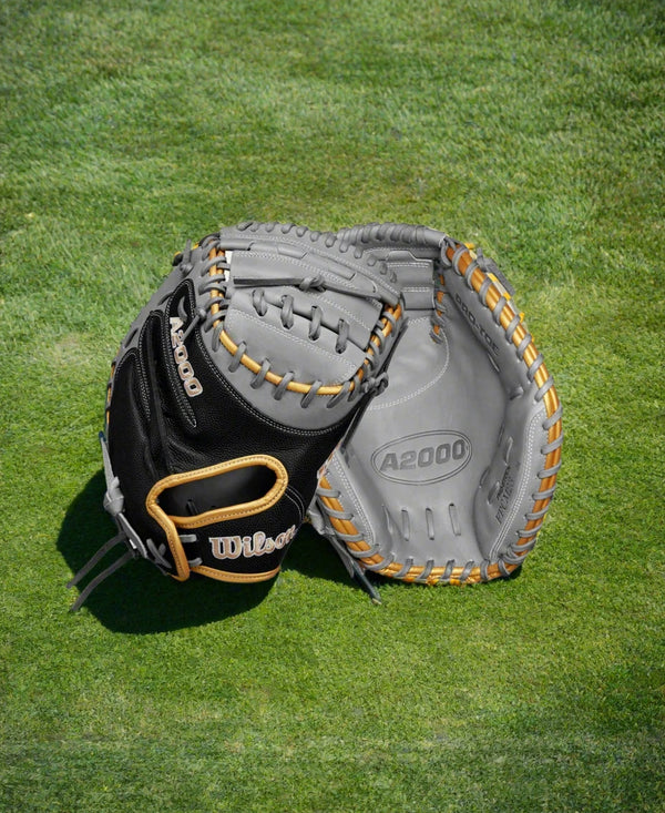 Wilson Spring 2025 A2000® FPCM23SS 34" Fastpitch Catcher's Mitt
