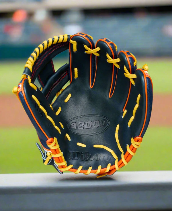 Wilson A2000® Houston 1786SS 11.5" Baseball Glove
