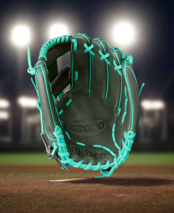 Wilson Summer 2025 A2000® 1975 11.75" Baseball Glove