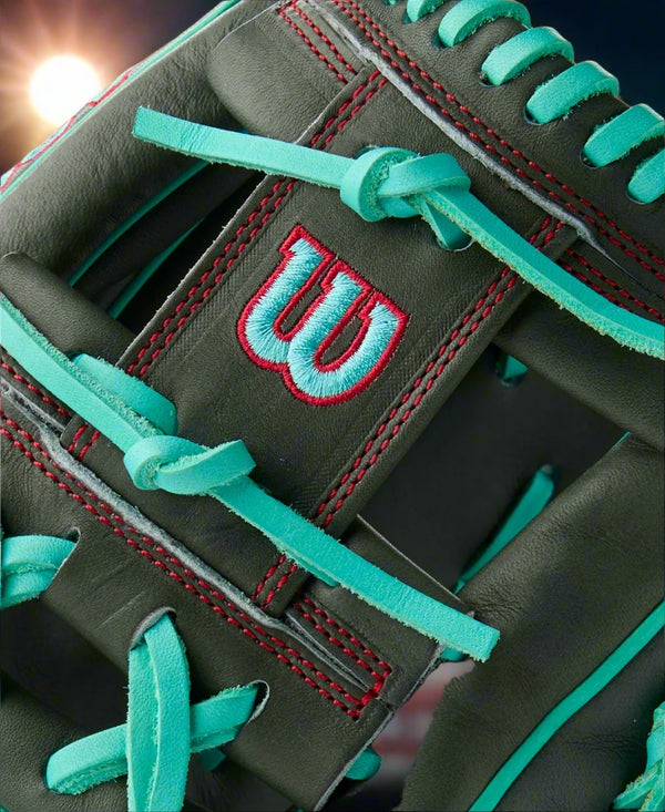 Close-up of the web on the  Wilson Summer 2025 A2000® 1975 11.75" Baseball Glove