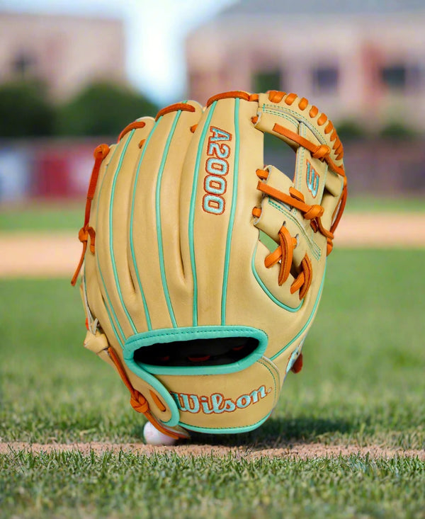 Wilson Summer 2025 A2000® DP15 11.5" Baseball Glove