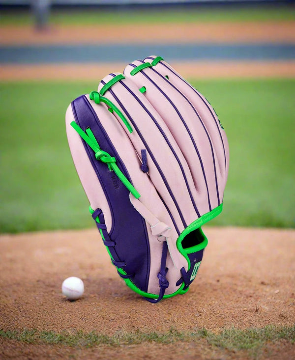 Wilson Fall 2025 A2000® 1786 11.5" Baseball Glove