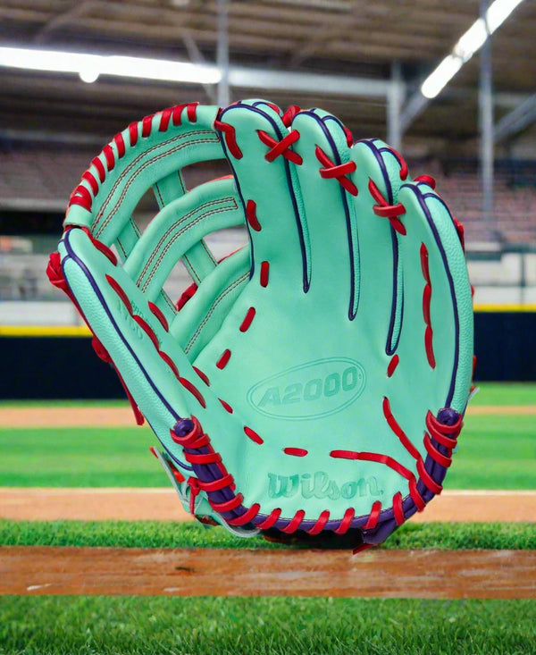 Wilson Fall 2025 A2000® 1750SS 12.5" Baseball Glove