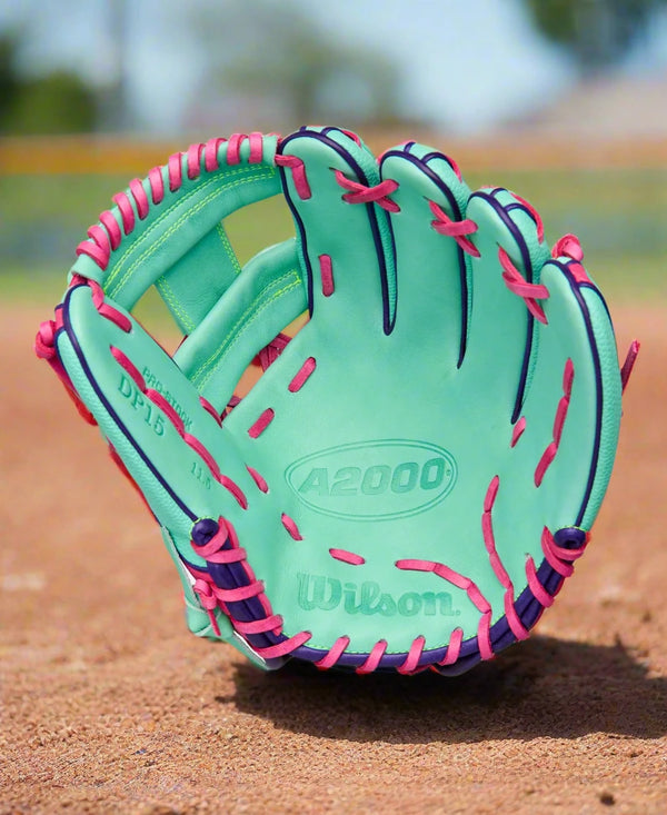 Wilson Fall 2025 A2000® DP15SS 11.5" Baseball Glove