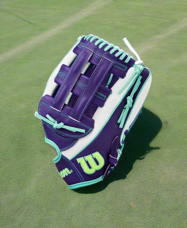 Wilson Fall 2025 A2000® FP50SS 12.25" Fastpitch Glove