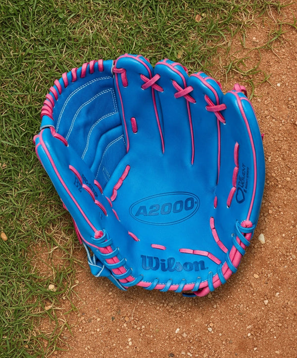 Wilson A2000® B2 Love the Moment™ 12" Baseball Glove