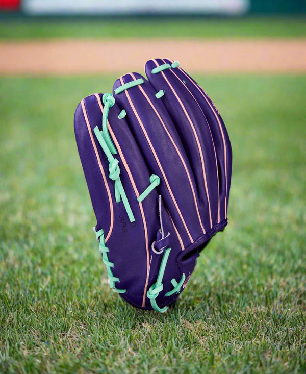 Wilson Fall 2025 A2K® C12 12" Baseball Glove