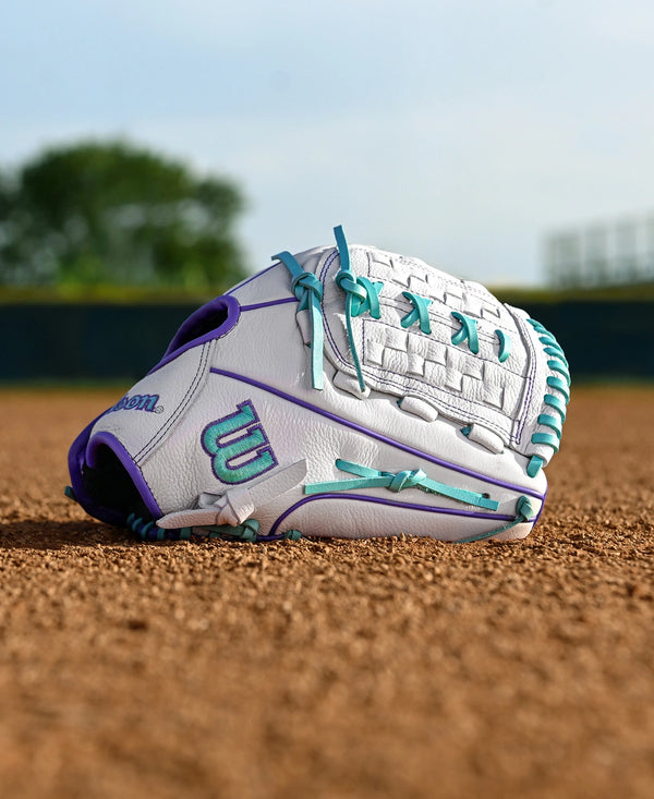 Wilson A500™ Siren 11.75" Youth Fastpitch Glove