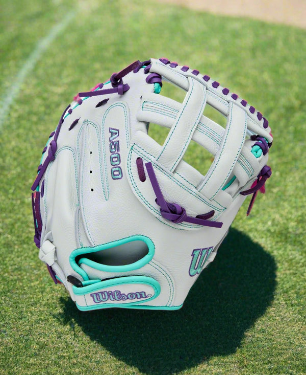 Wilson A500™ Siren™ 32" Youth Fastpitch Catchers Mitt