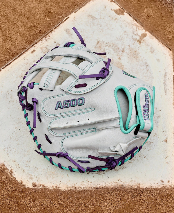 Wilson A500™ Siren™ 32" Youth Fastpitch Catchers Mitt