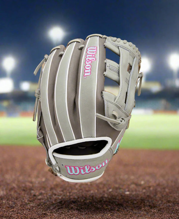 Wilson A1000™ 12" DW5 Baseball Glove