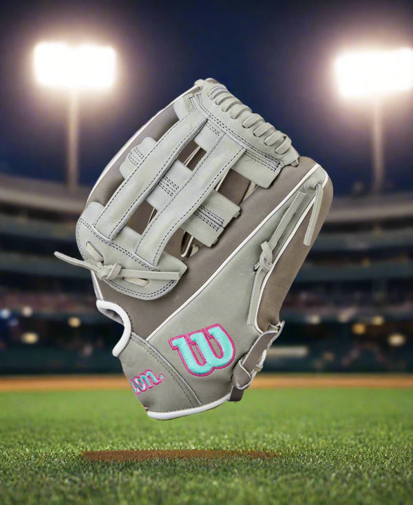 Wilson A1000™ 12" DW5 Baseball Glove
