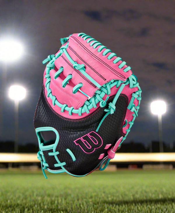 Wilson A1000™ 33" CM33 Baseball Catchers Mitt