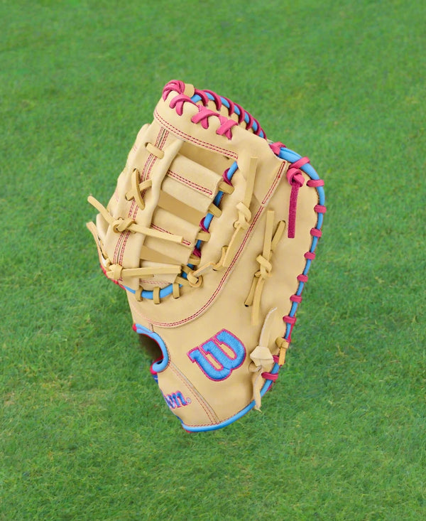 Wilson A1000™ 12.5" 1620 Baseball First Base Mitt