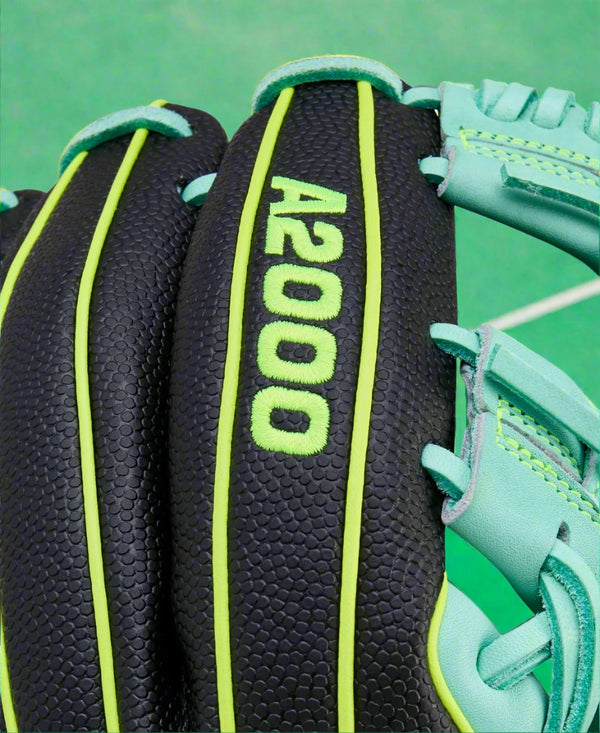 Close-up of the logo on the Wilson 2025 Tennis A2000® 1786SS 11.5" Baseball Glove