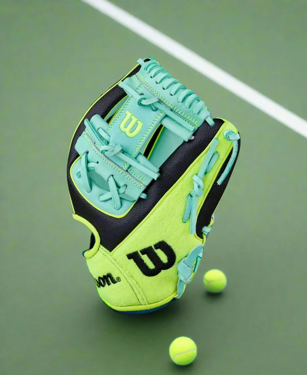Wilson 2025 Tennis A2000® 1786SS 11.5" Baseball Glove