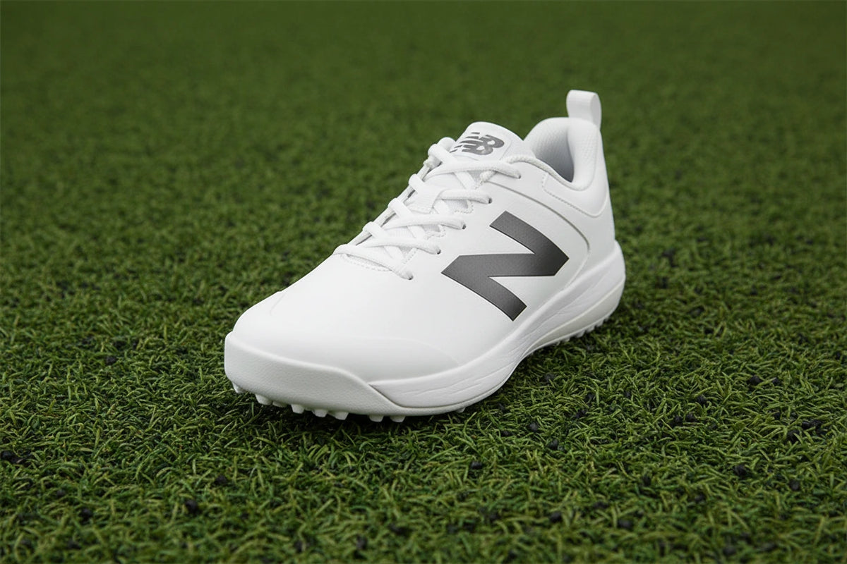 New Balance 4040 v8 Youth Turf Trainer - White – TripleSSports