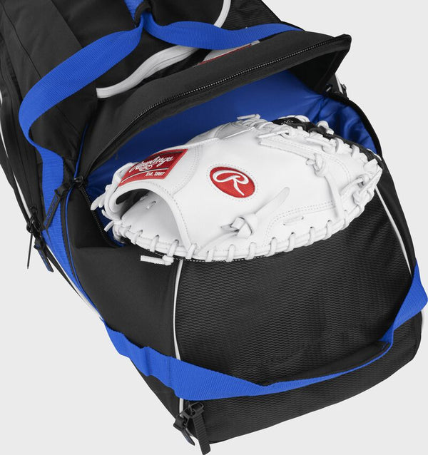 Glove storage compartment on the Rawlings R1502 Wheeled Equipment Bag