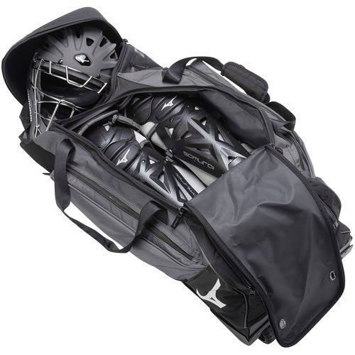 Top compartments on the Mizuno Samurai Wheeled Bag X