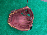 Wilson Custom A2000 1975 11.75" Baseball Glove - GOTM November 2022