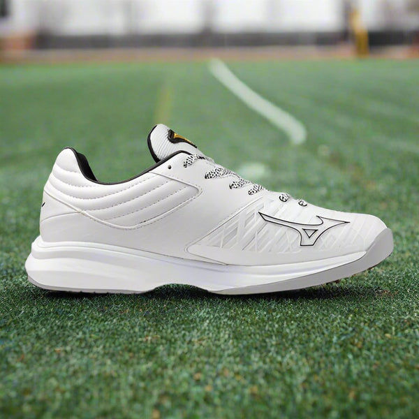 Mizuno Pro FP Low Women’s Softball Turf Shoe