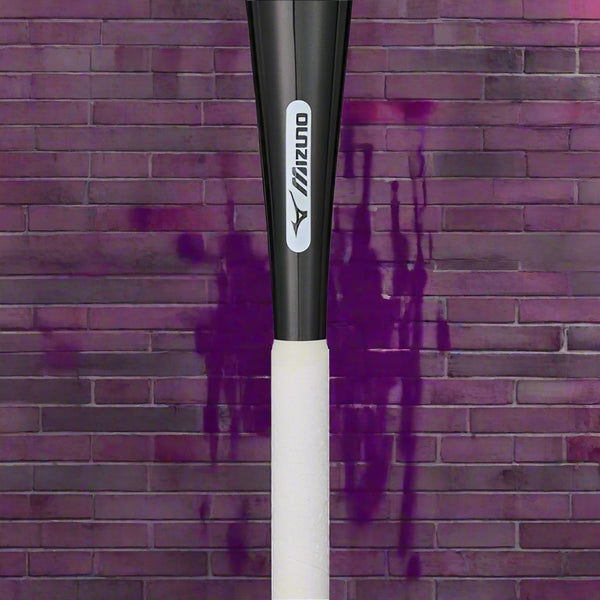 Close-up of the logo on the 2026 Mizuno CRBN1 -11 Fastpitch Bat