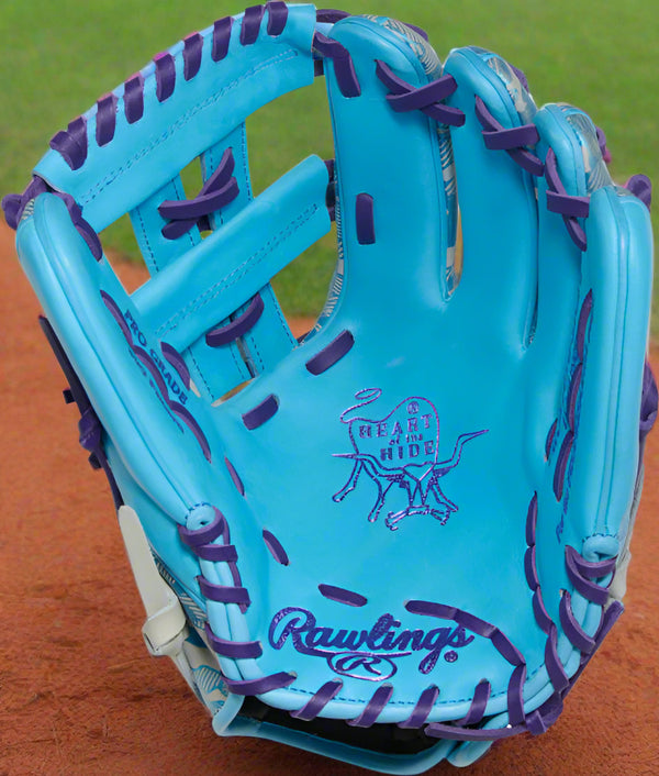 Rawlings Heart of the Hide August 2025 "Gold Glove Club" 11.75" Baseball Glove