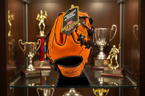 Rawlings Heart of the Hide March 2026 "Gold Glove Club" 11.5" Baseball Glove