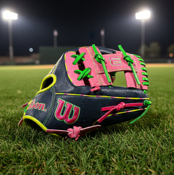 Wilson A2000 1724 11.75" Baseball Glove - GOTM June 2026