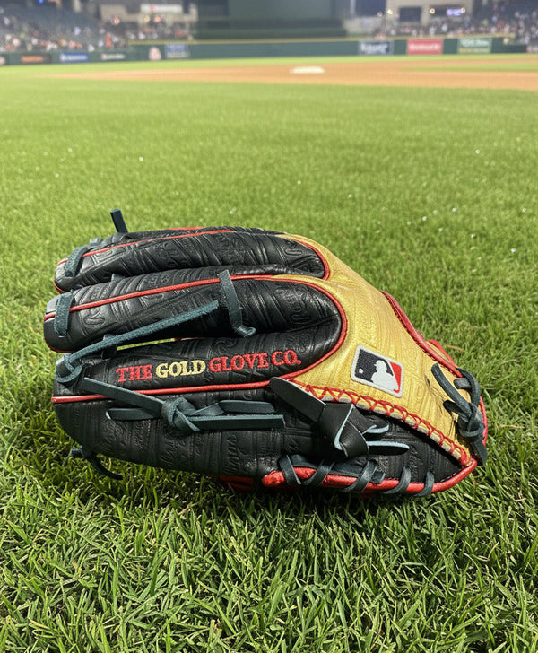 Rawlings Heart of the Hide June 2026 "Gold Glove Club" 11.5" Baseball Glove