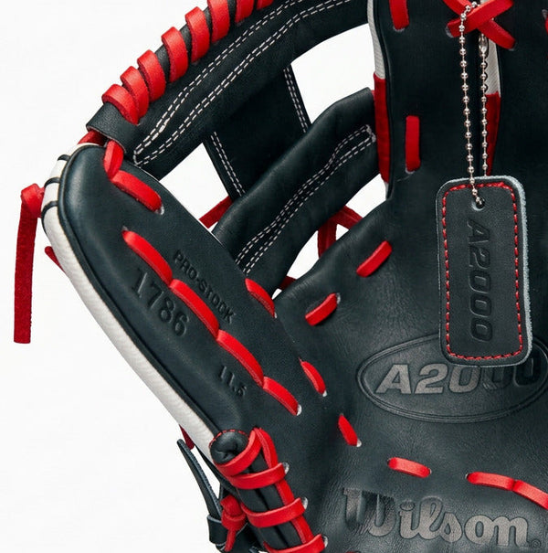 Close-up of the inside of the Wilson 2027 A2000® Special Edition Texas 1786SS 11.5" Baseball Glove