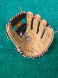 Nokona Alpha™ 10.5" Youth Baseball/Fastpitch Glove