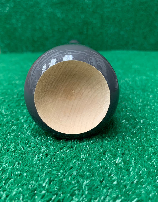 Cupped end of the Märk Lumber Company Pro Limited Series ML-271 Wood Baseball Bat