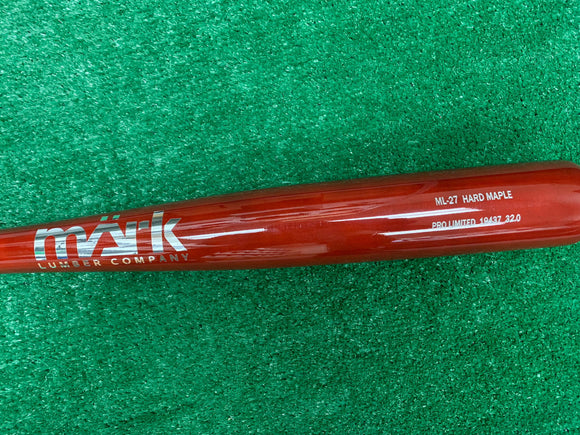 Barrel end of the Märk Lumber Company Pro Limited Series ML-27 Wood Baseball Bat