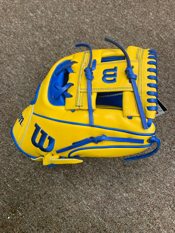 Wilson A2000 11.5" 1786 Western Collection Exclusive Baseball Glove