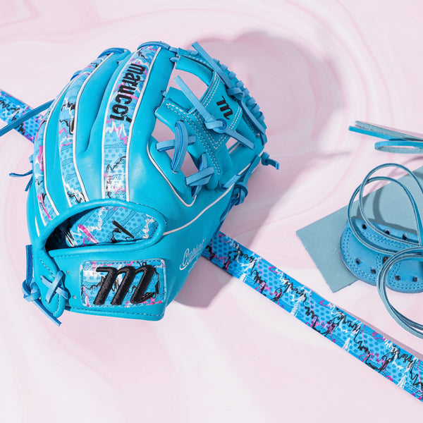 Marucci Nightshift Series Blue Lizard 43A2 11.5" Baseball Glove along with the Lizards Skins materials used on the inside of the glove