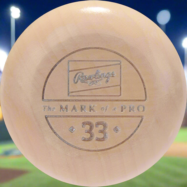 Knob on the 2025 Rawlings Big Stick Elite R243 Maple Wood Bat