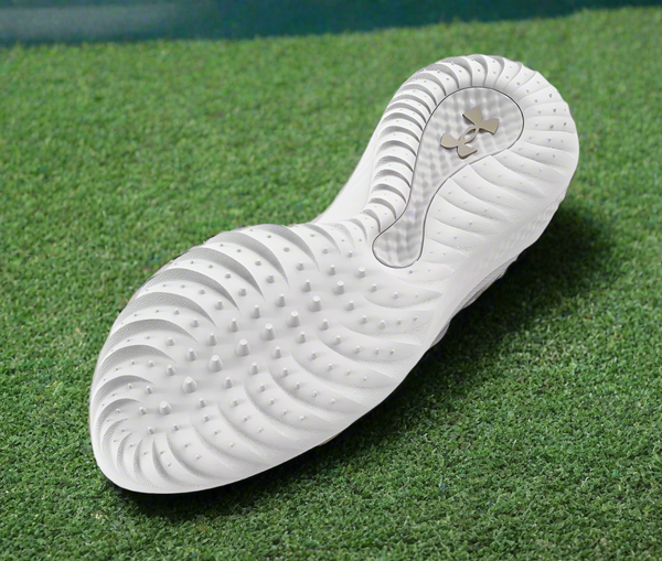 View of the sole on the Under Armour Men's Harper 9 Turf Baseball Shoe